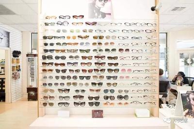 英特爾智能眼鏡 面向大眾市場(chǎng)的顛覆性創(chuàng)新